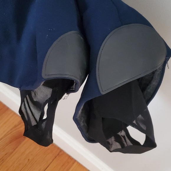 Size 10 Slalom suit - Picture 4 of 5